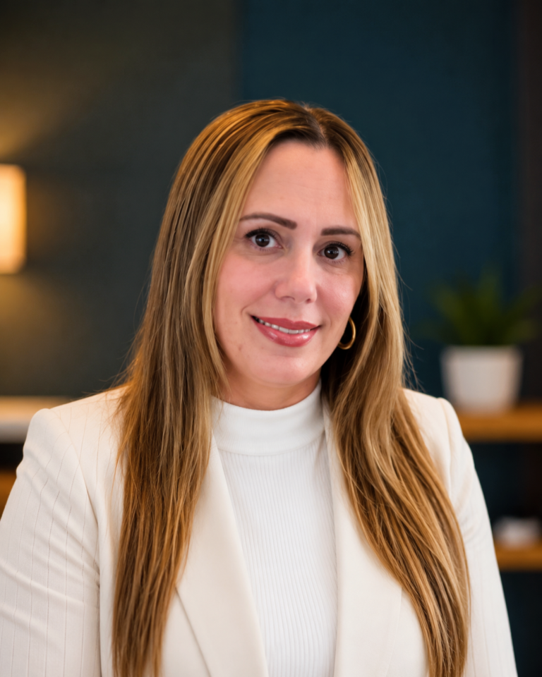 Lisseth Hernández, contadora y estratega financiera de LHernandez Financial.